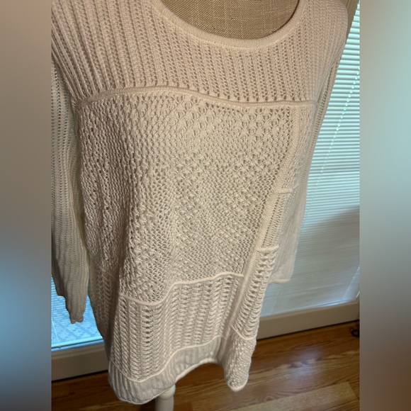 Sweater #4005 - Picture 4 of 6